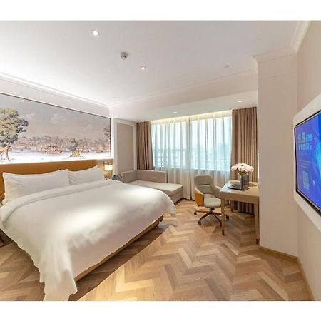 Vienna Hotel Qingyuan Lianjiang Road Екстер'єр фото