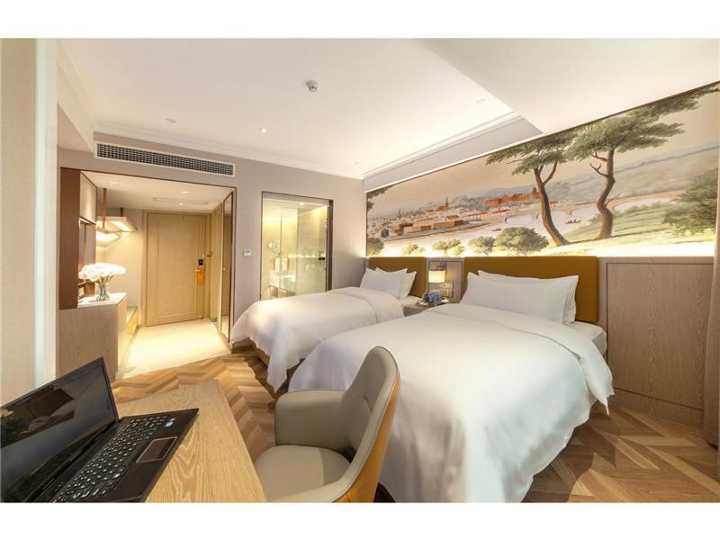 Vienna Hotel Qingyuan Lianjiang Road Екстер'єр фото