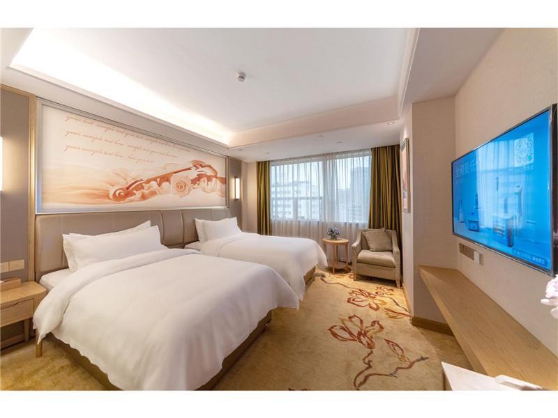 Vienna Hotel Qingyuan Lianjiang Road Екстер'єр фото
