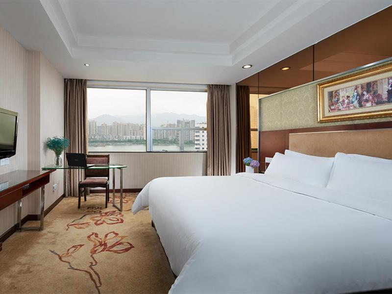 Vienna Hotel Qingyuan Lianjiang Road Екстер'єр фото