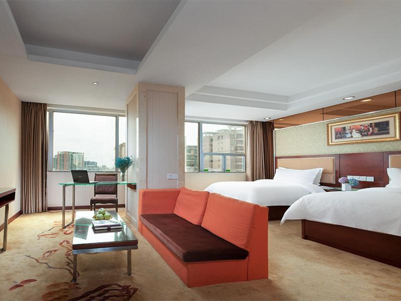 Vienna Hotel Qingyuan Lianjiang Road Екстер'єр фото