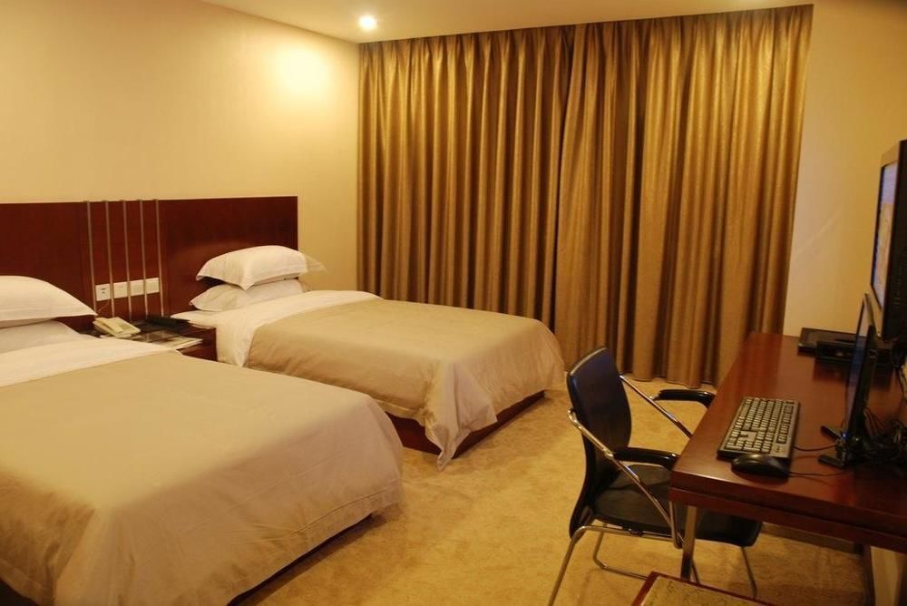 Vienna Hotel Qingyuan Lianjiang Road Екстер'єр фото