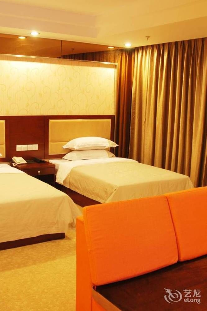 Vienna Hotel Qingyuan Lianjiang Road Екстер'єр фото