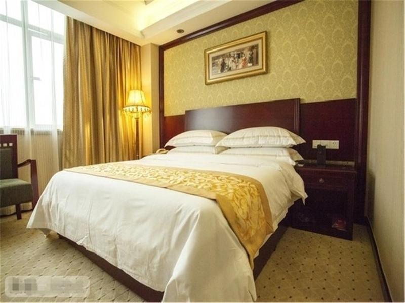 Vienna Hotel Qingyuan Lianjiang Road Екстер'єр фото